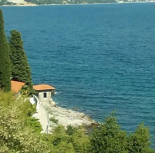 Апартаменты Diella & Gabriela